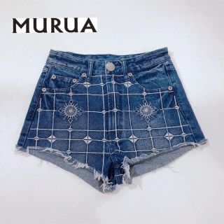 ムルーア(MURUA)のムルーア ◆ 刺繍 ハイウエスト デニムショートパンツ インディゴブルー(ショートパンツ)