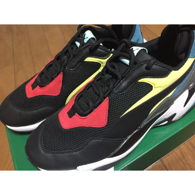 PUMA(プーマ)のプーマ サンダースペクトラ 28cm puma thunder spectra メンズの靴/シューズ(スニーカー)の商品写真