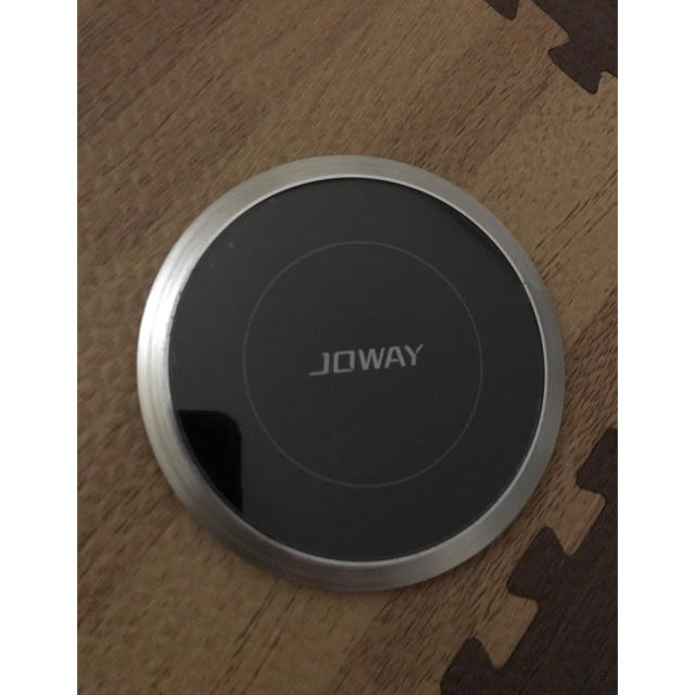 ワイヤレス充電器 JOWAY💗 スマホ/家電/カメラのスマートフォン/携帯電話(バッテリー/充電器)の商品写真