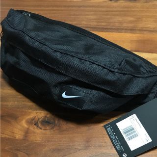 ナイキ(NIKE)のナイキ ウエストポーチ 黒 新品(ウエストポーチ)