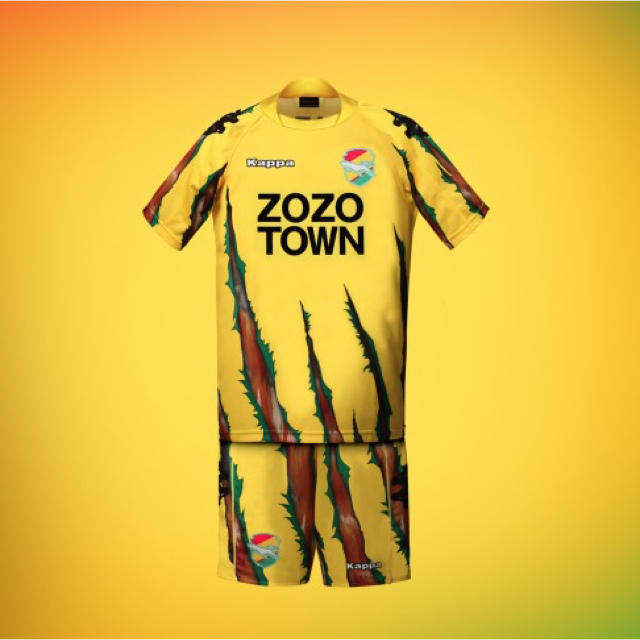 超レア】ジェフ千葉✕ ZOZOTOWNコラボ レジェンドユニフォーム L 超レア】ジェフ千葉✕ ZOZOTOWNコラボ レジェンドユニフォーム L