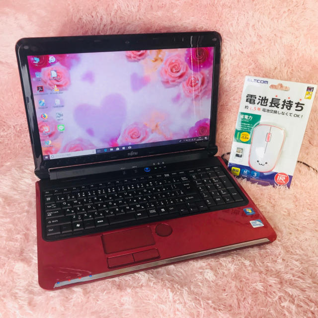 富士通(フジツウ)の値下げ‼️早い者勝ち❤️人気の富士通レッド❤️Webカメラ搭載 スマホ/家電/カメラのPC/タブレット(ノートPC)の商品写真