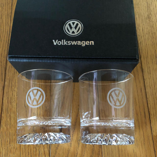 Volkswagen(フォルクスワーゲン)の非売品！フォルクスワーゲン ペアグラス エンタメ/ホビーのコレクション(ノベルティグッズ)の商品写真