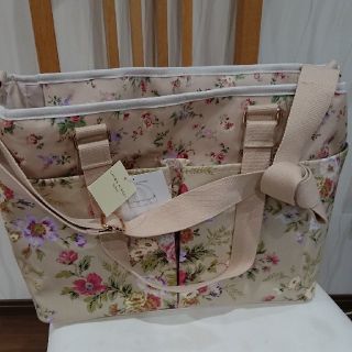 ローラアシュレイ(LAURA ASHLEY)のローラアシュレイ マザーズバッグ 新品(マザーズバッグ)