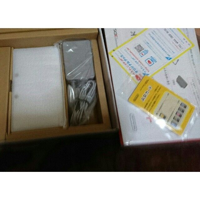 新品未使用 ニンテンドー3DSアイスホワイト 生産終了 - 携帯用