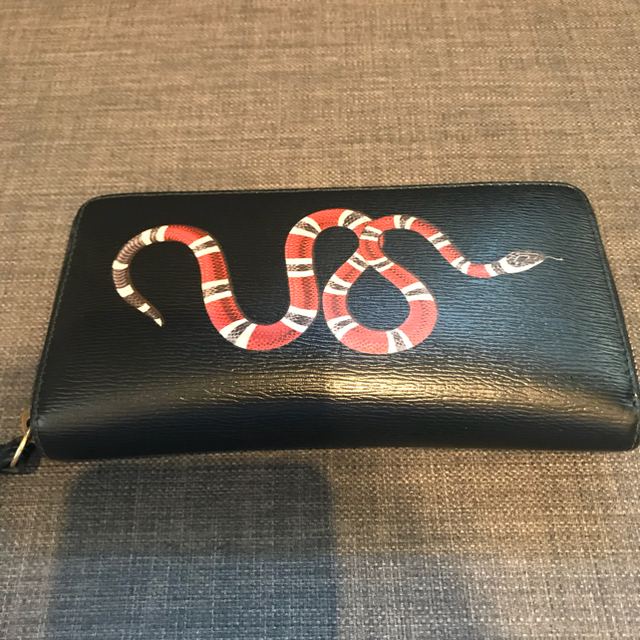 Gucci - GUCCI 財布 蛇 ヘビの通販 by ono yoko's shop｜グッチならラクマ