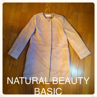 ナチュラルビューティーベーシック(NATURAL BEAUTY BASIC)のベージュ ノーカラー ワンピースコート(ロングコート)