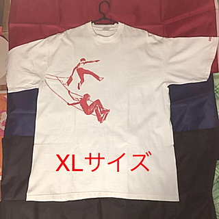 シュプリーム(Supreme)のsupreme Tシャツ XLサイズ(Tシャツ/カットソー(半袖/袖なし))