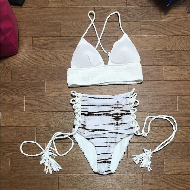 ALEXIA STAM - 新品タグ付き!ALEXIASTAM ゼブラ柄ハイウエストビキニ