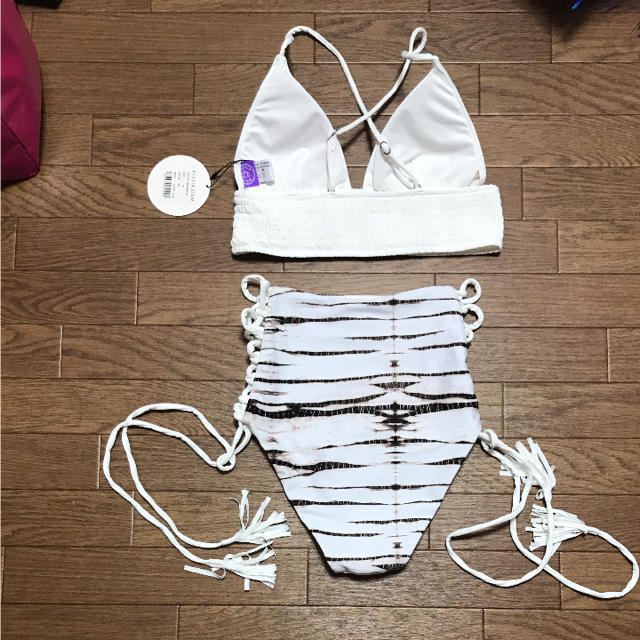 ALEXIA STAM - 新品タグ付き!ALEXIASTAM ゼブラ柄ハイウエストビキニ