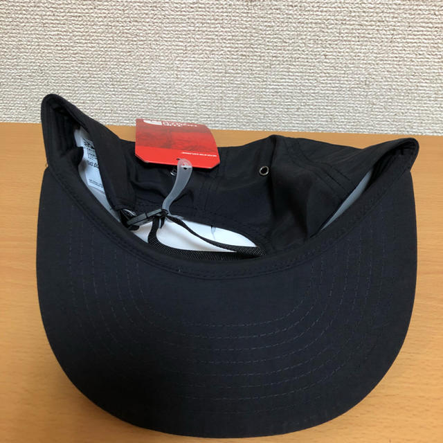 THE NORTH FACE(ザノースフェイス)の新品 north face 90s throw back nylon cap メンズの帽子(キャップ)の商品写真