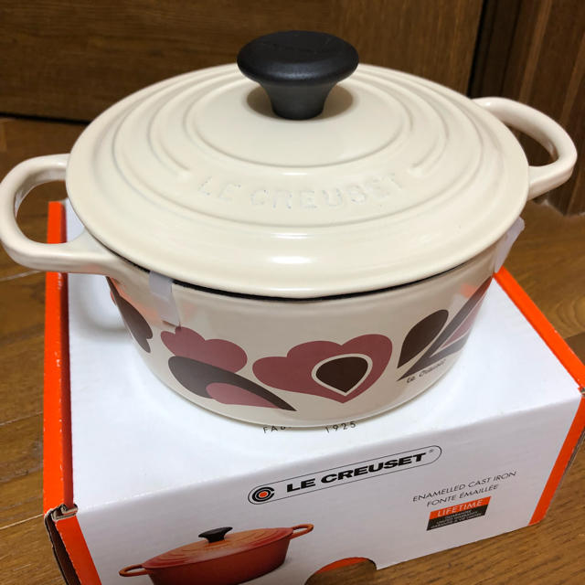 LE CREUSET - ルクルーゼ お鍋 ピーコック ココットロンド 18 ピンク 新品の通販 by ナウシカ's shop｜ルクルーゼならラクマ