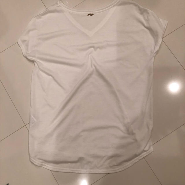 PARIGOT(パリゴ)のPARIGOT Tシャツ ホワイト レディースのトップス(Tシャツ(半袖/袖なし))の商品写真