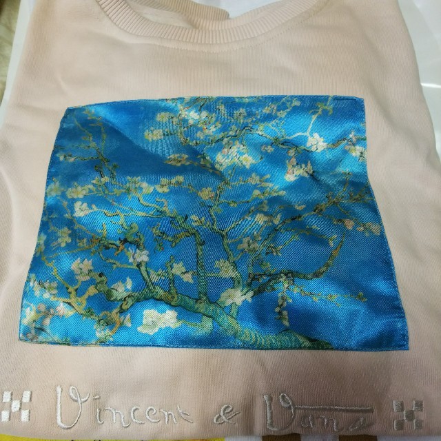 VANS(ヴァンズ)のS VANS X VAN GOGH BLOSSOM CREWNECK PINK メンズのトップス(スウェット)の商品写真