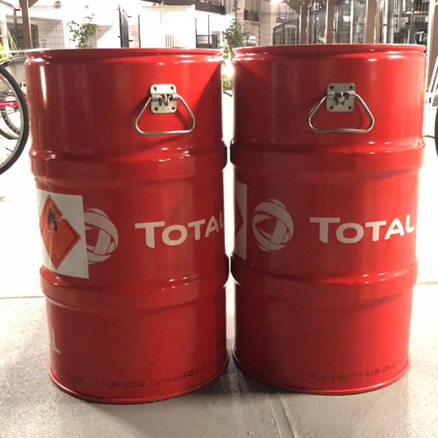 Total racing fuel ドラム缶 50リットル 2缶(空缶)