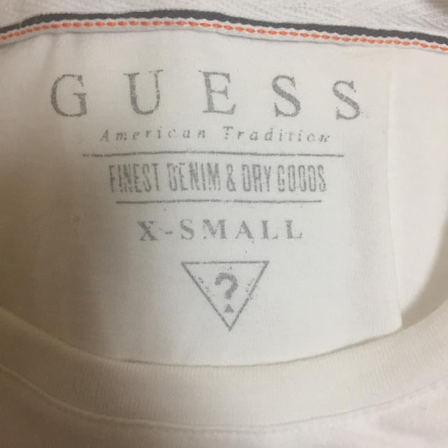 GUESS(ゲス)のGUESS Tシャツ xs レディースのトップス(Tシャツ(半袖/袖なし))の商品写真