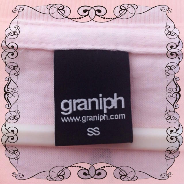 Design Tshirts Store graniph(グラニフ)のピンクＴシャツ レディースのトップス(Tシャツ(半袖/袖なし))の商品写真