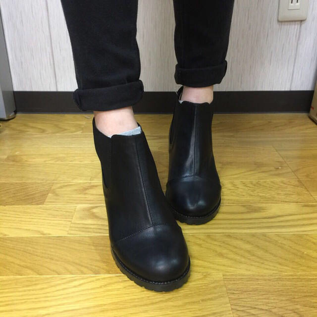 nini様☆FA17、黒+茶24cm レディースの靴/シューズ(ブーツ)の商品写真