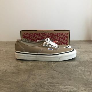 ヴァンズ(VANS)の新品 アナハイム anaheim authentic オーセンティック ベージュ(スニーカー)