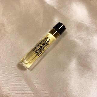 シャネル(CHANEL)のCHANEL シャネル 香水 BOIS NOIR ボワノワール 2ml(ユニセックス)