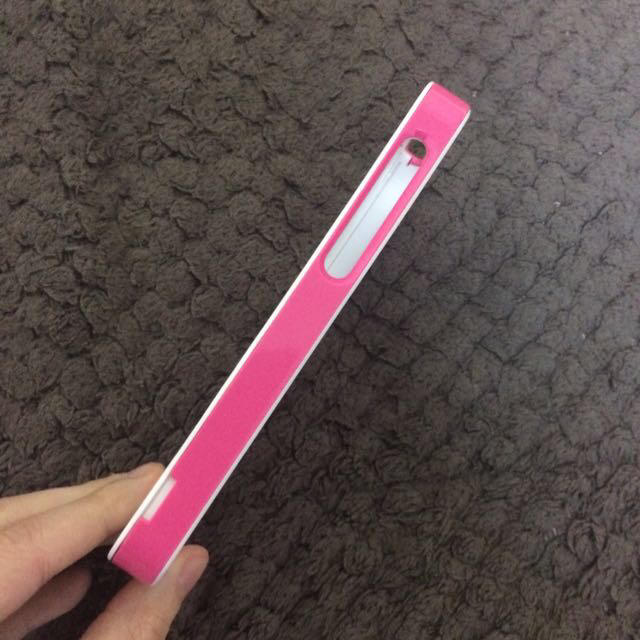 kate spade new york(ケイトスペードニューヨーク)のiPhone5/5s  カバー スマホ/家電/カメラのスマホアクセサリー(モバイルケース/カバー)の商品写真