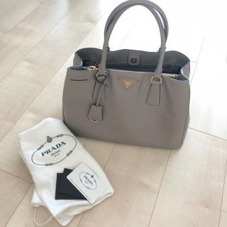 バッグPRADA グレー バッグ