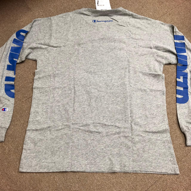 UNDEFEATED(アンディフィーテッド)の【定価以下】UNDEFEATED ロンティー グレー メンズのトップス(Tシャツ/カットソー(七分/長袖))の商品写真