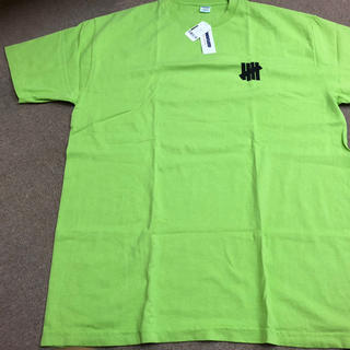 アンディフィーテッド(UNDEFEATED)の【定価以下】UNDEFEATED Tシャツ  黄緑(Tシャツ/カットソー(半袖/袖なし))