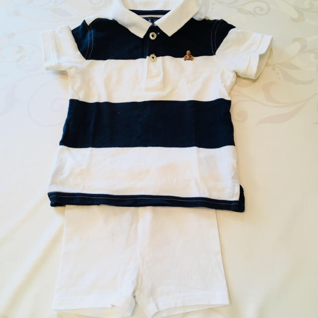 babyGAP(ベビーギャップ)のベビーギャップ セット売り ポロシャツ 白パンツ 半袖 キッズ/ベビー/マタニティのベビー服(~85cm)(シャツ/カットソー)の商品写真