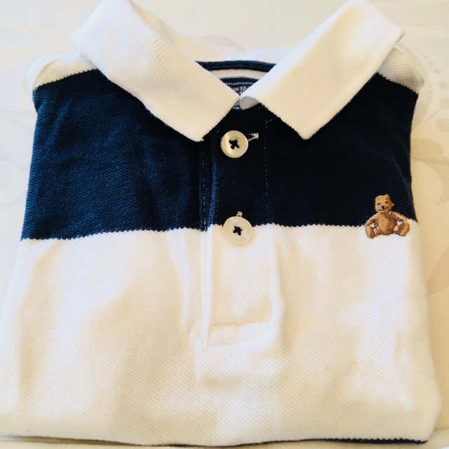 babyGAP(ベビーギャップ)のベビーギャップ セット売り ポロシャツ 白パンツ 半袖 キッズ/ベビー/マタニティのベビー服(~85cm)(シャツ/カットソー)の商品写真