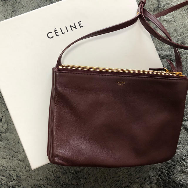 celine(セリーヌ)のセリーヌトリオバーガンディcelinetrio レディースのバッグ(ショルダーバッグ)の商品写真