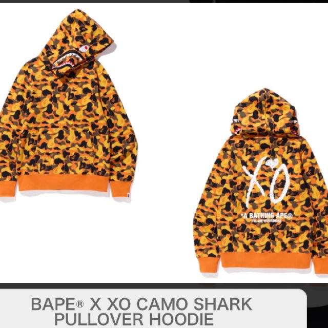 BAPE XO CAMO SHARK PULLOVER HOODIE