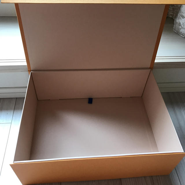 LOUIS VUITTON - ルイヴィトン 箱 中サイズの通販 by su shop LOUIS VUITTON - ルイヴィトン 箱 中サイズの通販 by su shop