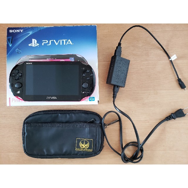 超美品の 32GBメモリーカード付き PlayStation Vita | artfive.co.jp