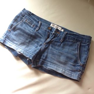 アバクロンビーアンドフィッチ(Abercrombie&Fitch)の❤️アバクロ デニム ショーパン❤️(ショートパンツ)