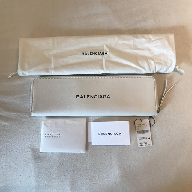 Balenciaga(バレンシアガ)のBALENCIAGAクラッチバッグ レディースのバッグ(クラッチバッグ)の商品写真