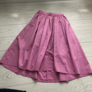 グローブ(grove)のピンクスカート(ひざ丈スカート)