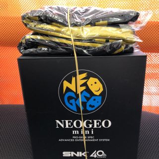 ネオジオ(NEOGEO)のネオジオミニ  未開封 オリジナルTシャツセット(家庭用ゲーム機本体)