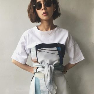 アメリヴィンテージ(Ameri VINTAGE)の MEDI DRAWING UNEVEN TEE(Tシャツ(半袖/袖なし))