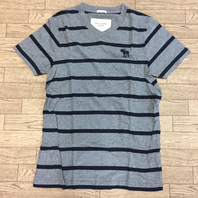 Abercrombie&Fitch(アバクロンビーアンドフィッチ)のAbercrombie&Fitch ボーダー Tシャツ  サイズM メンズのトップス(Tシャツ/カットソー(半袖/袖なし))の商品写真