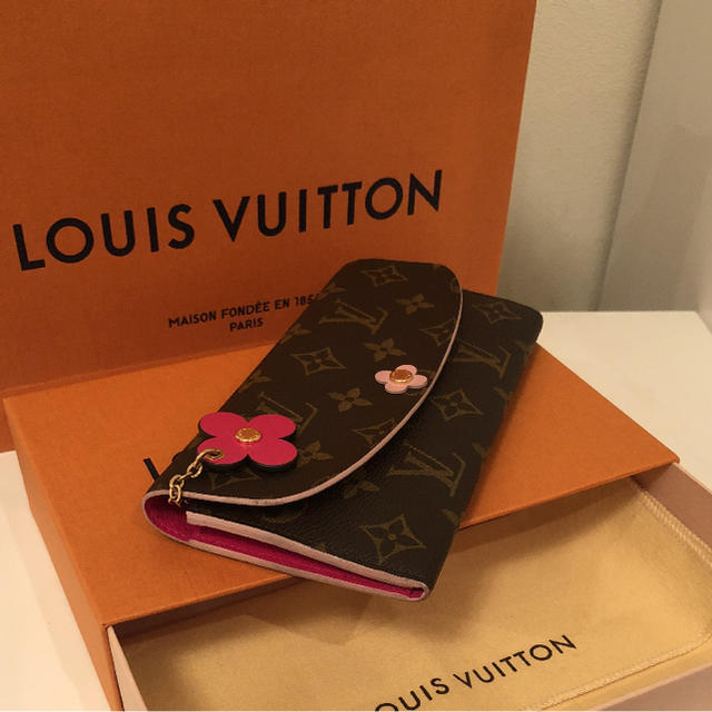 安い日本製 LOUIS VUITTON - ルイ ヴィトン 長財布 週末セールの通販 by ローズ オブ東京｜ルイヴィトンならラクマ 得価超激得