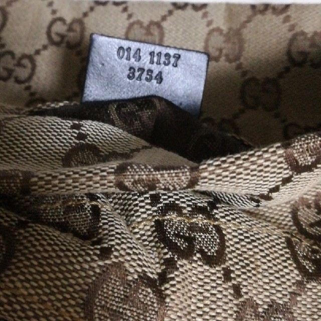 Gucci(グッチ)のGUCCI　巾着　ポーチ　バッグ　グッチ レディースのファッション小物(ポーチ)の商品写真