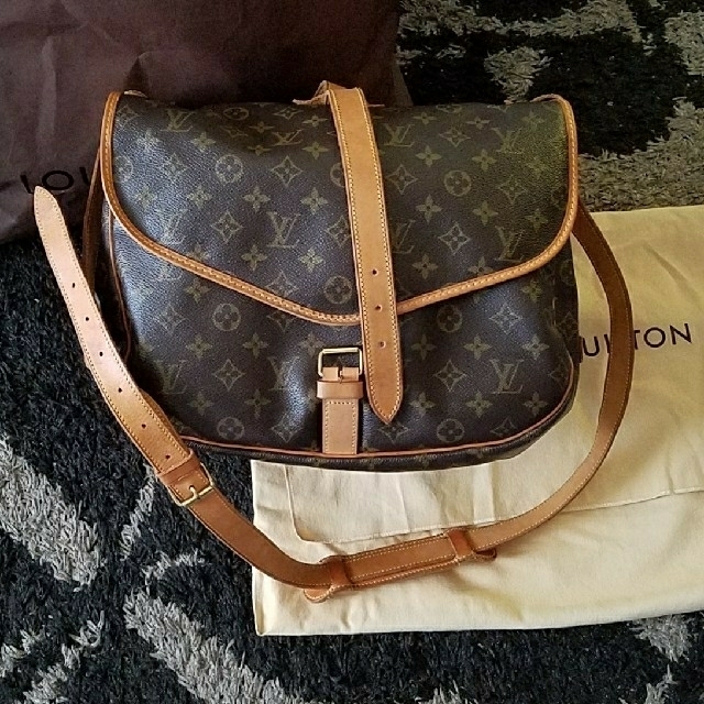 LOUIS VUITTON　ソミュール35