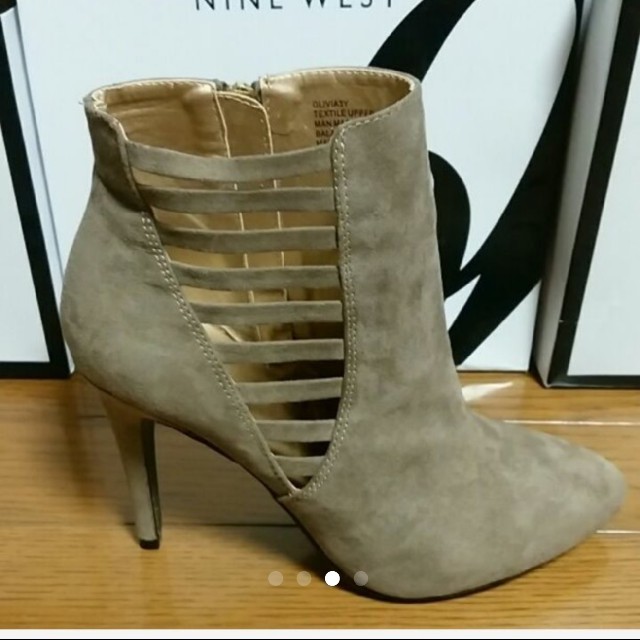 新品　NINE WEST ナインウエスト スエード調ショートブーツ 26㎝