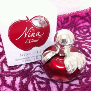 ニナリッチ(NINA RICCI)のNINA RICCIの香水♡(香水(女性用))