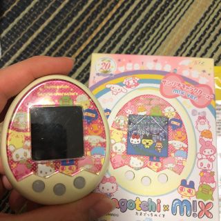 サンリオ(サンリオ)のたまごっちmix(携帯用ゲーム機本体)