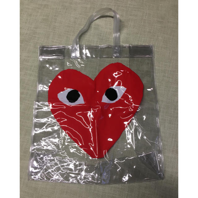 COMME des GARCONS(コムデギャルソン)のPLAY COMME des GARCONSビニールバッグ レディースのバッグ(トートバッグ)の商品写真