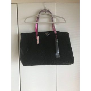 ヴィクトリアズシークレット(Victoria's Secret)のVictoria's Secret バッグ エナメル(トートバッグ)