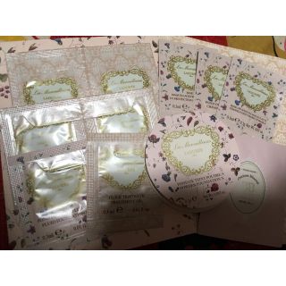 レメルヴェイユーズラデュレ(Les Merveilleuses LADUREE)のレ・メルヴェイユーズ ラデュレ サンプル(サンプル/トライアルキット)