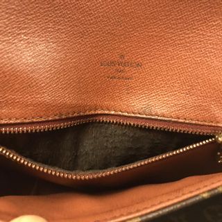 LOUIS VUITTON - ルイヴィトンショルダーバック シリアルナンバー(MI
